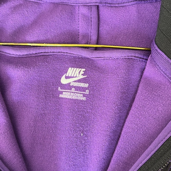 Nike jacket - Picture 3 of 5